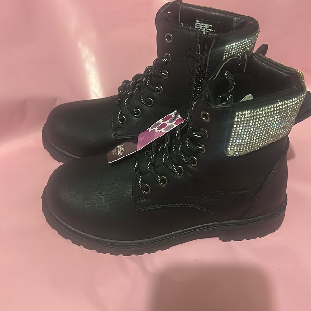 New Chatties Toddler Girl Boots Size 2